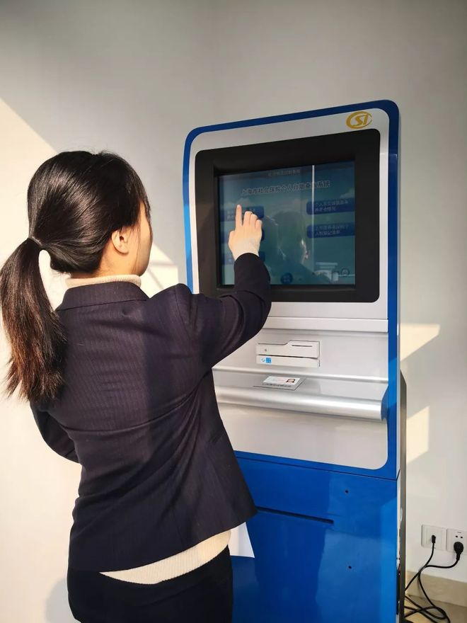 锦州24小时套医保卡回收(24小时套医保卡回收什么意思)